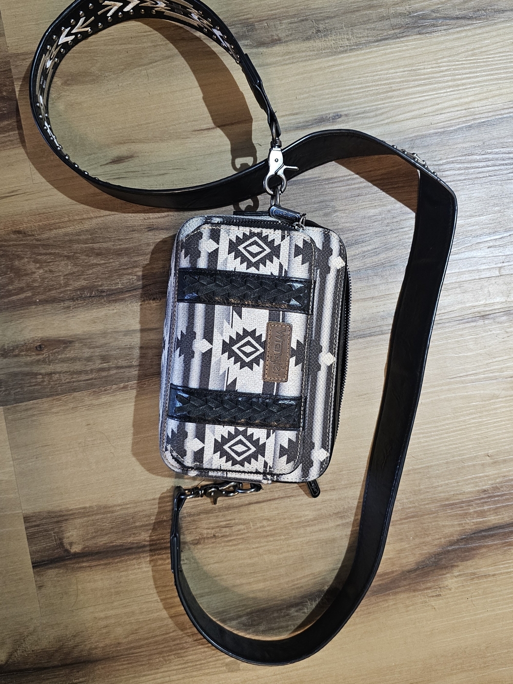 Wrangler Black and White Aztec Crossbody Bag
